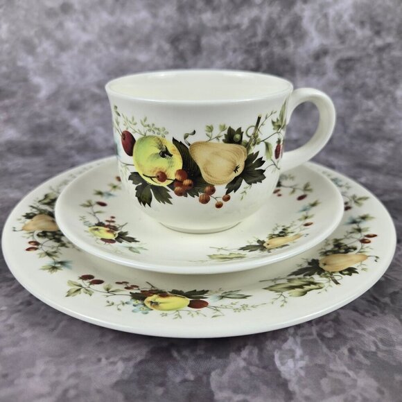 Royal Kent 3 Piece Set cup Saucer Bread Plate Apples Pears Fruits Vintage - Picture 1 of 16